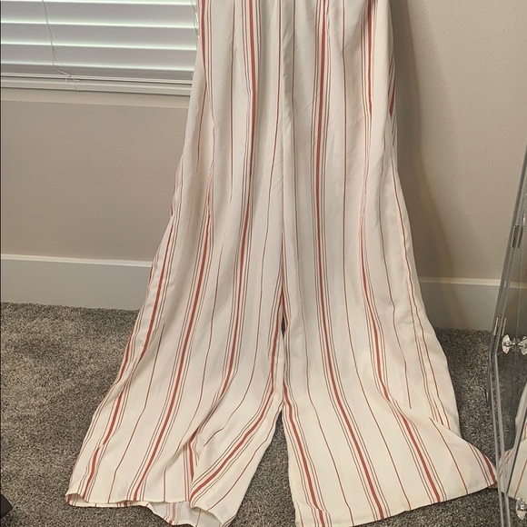 ✨Wide leg striped jumpsuit - Picture 3 of 7
